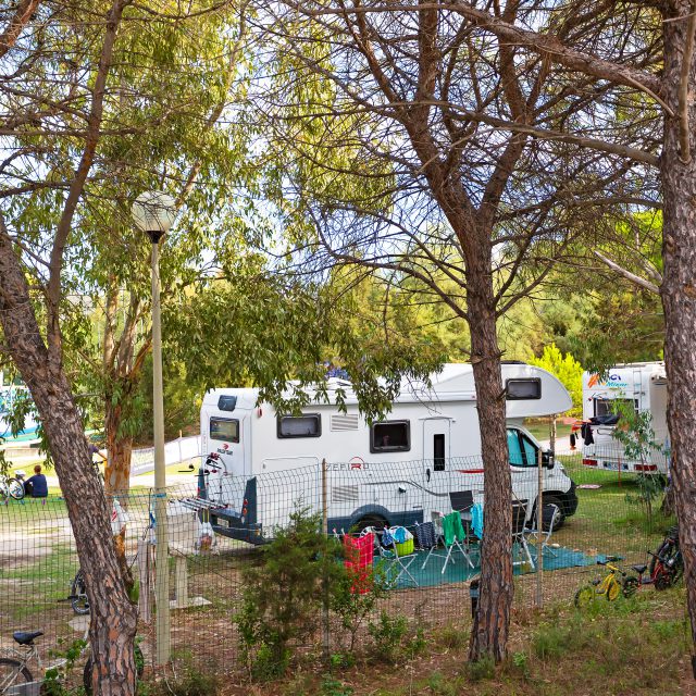 Wohnmobil in Sardinien, auf dem Camping Cala Ginepro